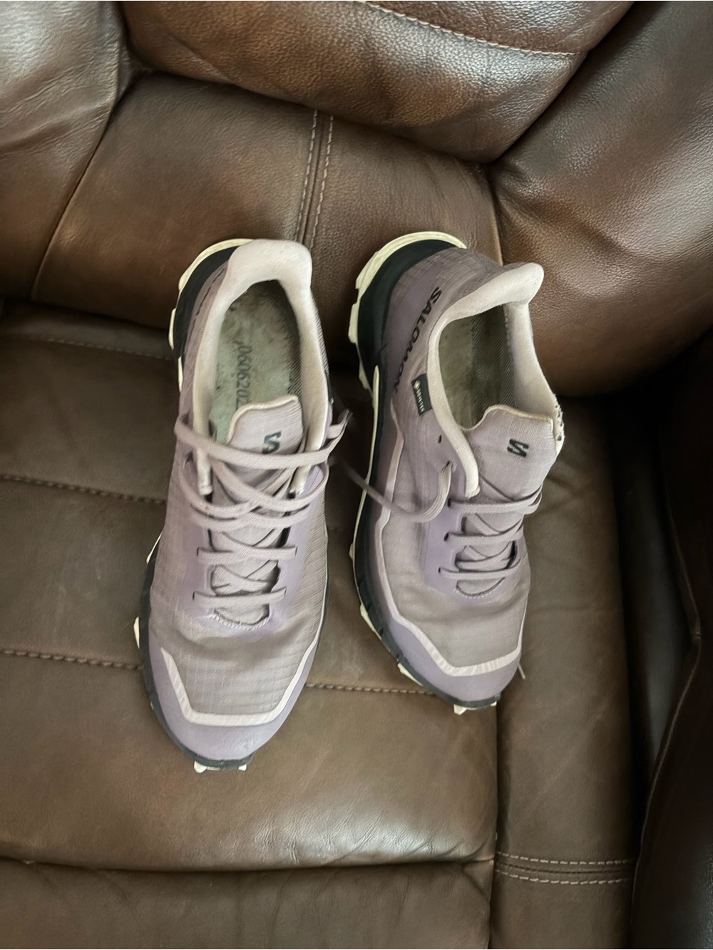Salomon Women's Trail Runners - Mauve and Black